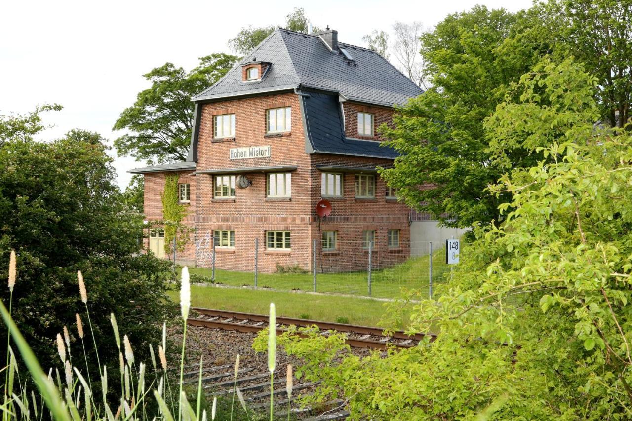 Apartamento Bahnhof Hohen Mistorf Exterior foto