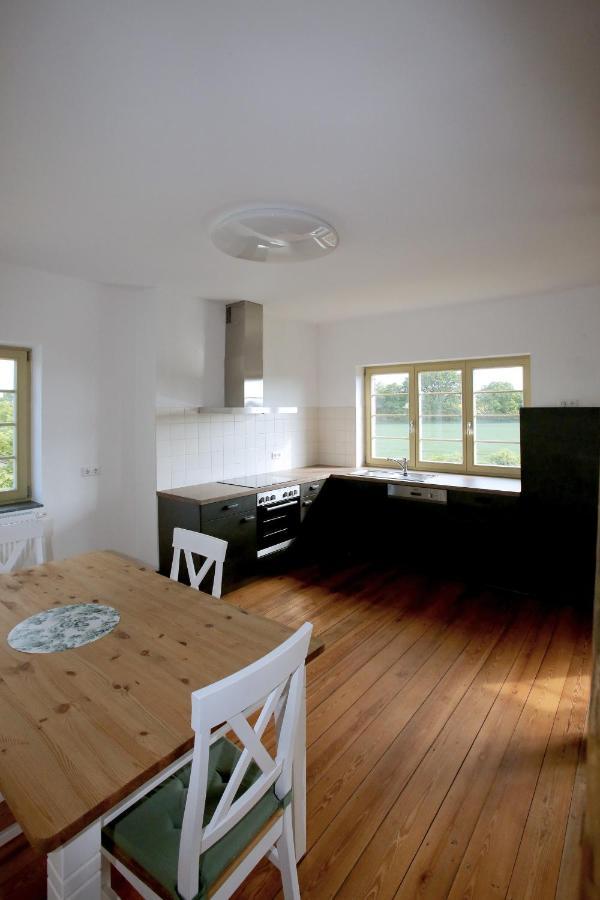 Apartamento Bahnhof Hohen Mistorf Exterior foto